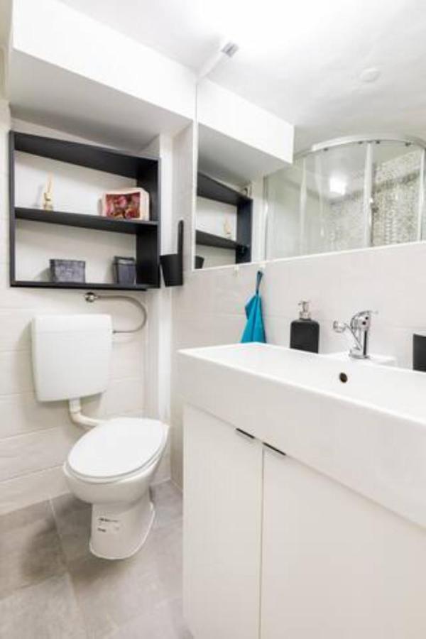 New Studio Apartment Emmy With Free Street Parking Zagreb Ngoại thất bức ảnh