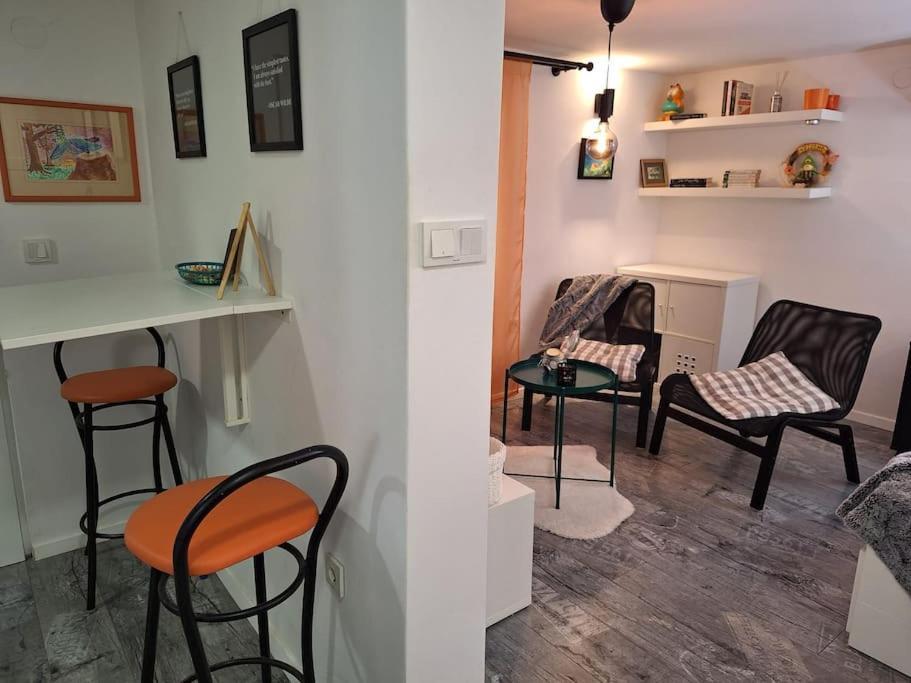 New Studio Apartment Emmy With Free Street Parking Zagreb Ngoại thất bức ảnh