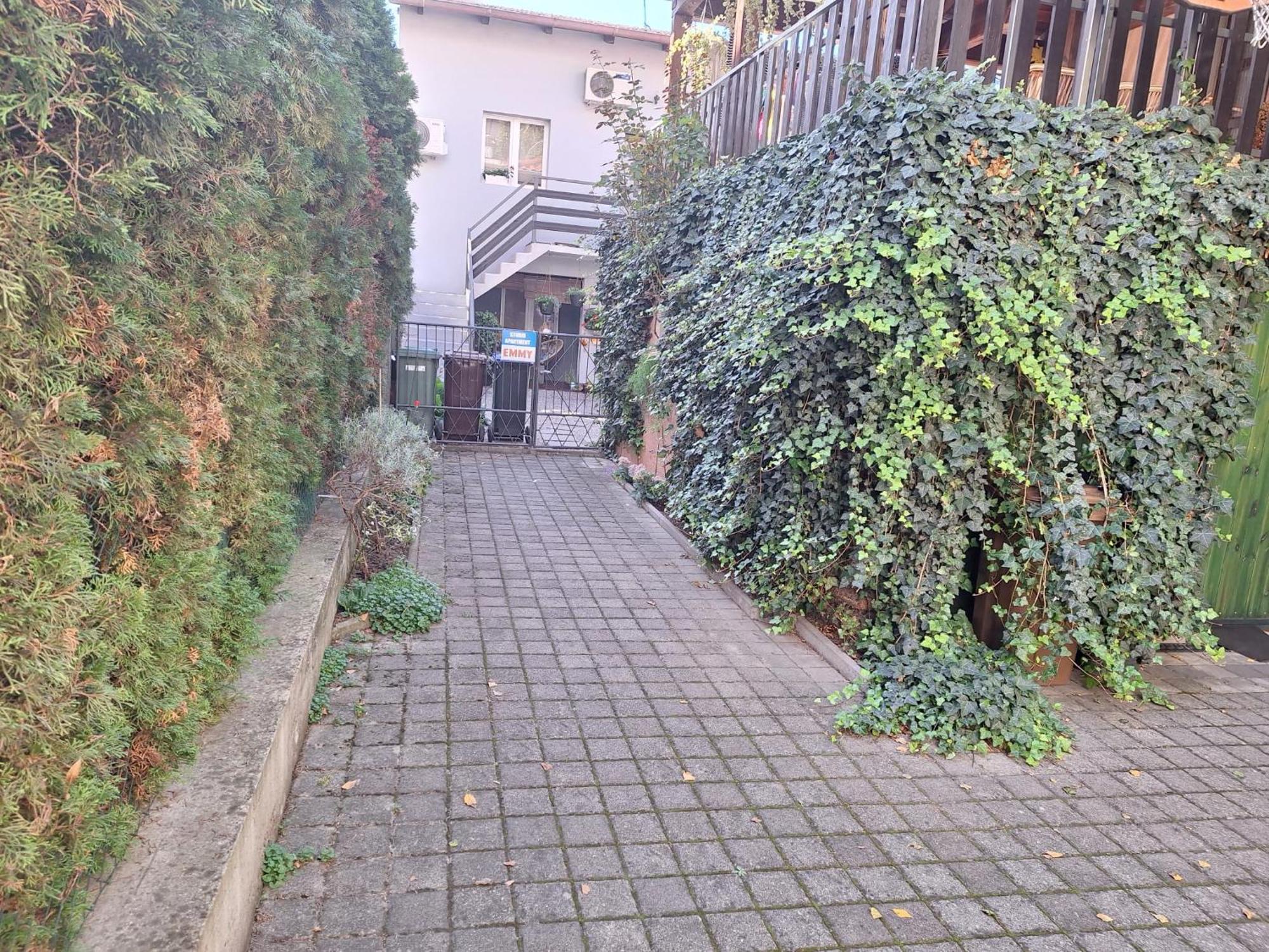 New Studio Apartment Emmy With Free Street Parking Zagreb Ngoại thất bức ảnh